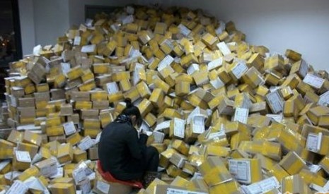 “双十一”高峰将至 快递员辞职陡增